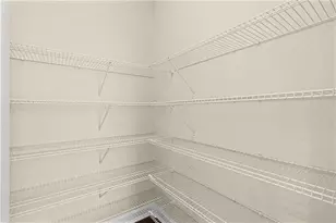 501 La Perla Dr, Sugar Hill, GA 30518 - Photo 10