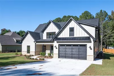 140 Cambridge Court, Calhoun, GA 30701 - Photo 1