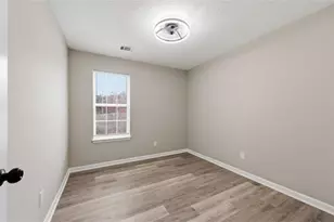 4273 Chestnut Lake Ave, Lithonia, GA 30038 - Photo 12