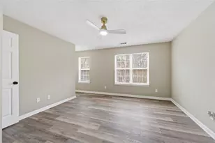 4273 Chestnut Lake Ave, Lithonia, GA 30038 - Photo 16