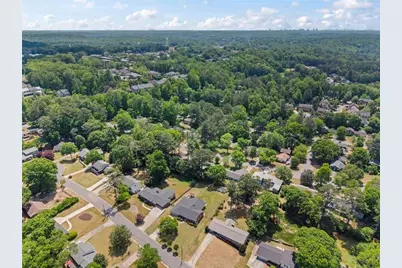 200 Corinth Court, Roswell, GA 30075 - Photo 34