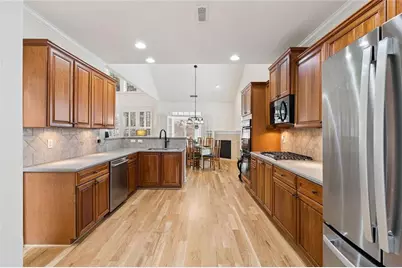 5403 Landsdowne Court, Cumming, GA 30041 - Photo 10