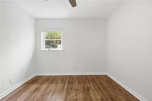 2240 Stephen Long Dr NE, Atlanta, GA 30305 - Photo 16