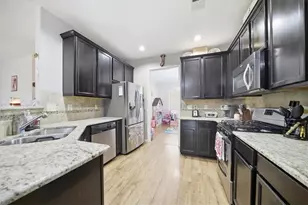 5050 Glencliff Dr, Sugar Hill, GA 30518 - Photo 16