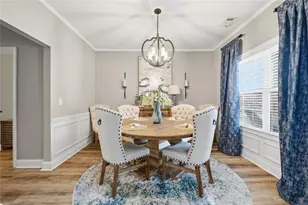 423 Crestmont Ln, Canton, GA 30114 - Photo 6