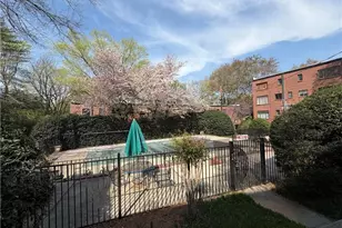 1381 Normandy Dr NE, Atlanta, GA 30306 - Photo 14