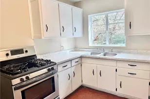 1381 Normandy Dr NE, Atlanta, GA 30306 - Photo 12