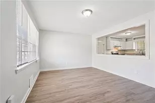 9157 Homewood Dr, Riverdale, GA 30274 - Photo 6