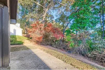 1570 Twin Bridge Lane, Lawrenceville, GA 30043 - Photo 30