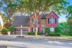 1570 Twin Bridge Ln, Lawrenceville, GA 30043 - Photo 1