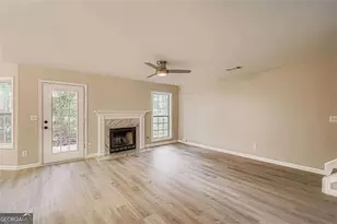 1570 Twin Bridge Ln, Lawrenceville, GA 30043 - Photo 6