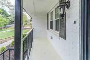 194 Melanie Ln, Woodstock, GA 30188 - Photo 8