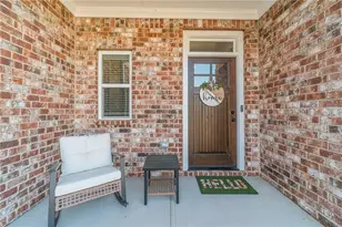 3774 Lily Ln, Statham, GA 30666 - Photo 2