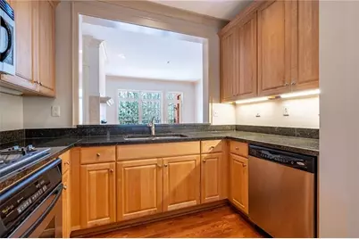 1717 N Decatur Road NE #219, Atlanta, GA 30307 - Photo 6