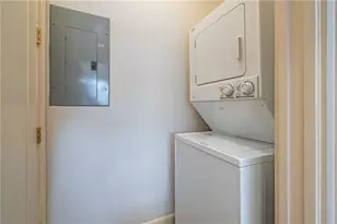 1717 N Decatur Road NE, Atlanta, GA 30307 - Photo 8