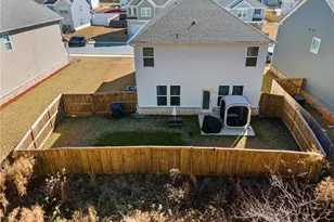 165 Tulip Dr, Covington, GA 30016 - Photo 32