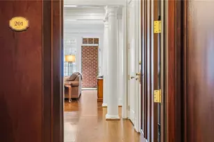 77 Peachtree Pl NE, Atlanta, GA 30309 - Photo 8