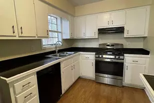 2595 Woodland Dr NW, Kennesaw, GA 30152 - Photo 10