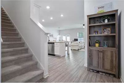 2841 Thames Willow Way, Suwanee, GA 30024 - Photo 4