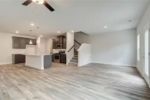 3740 Ivy Cottage Dr, Snellville, GA 30039 - Photo 4