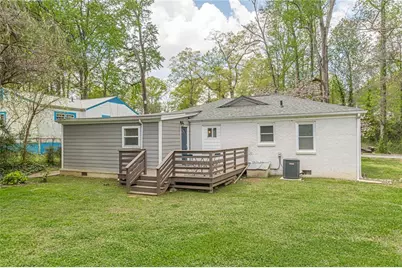 3182 Lake Avenue, Hapeville, GA 30354 - Photo 6