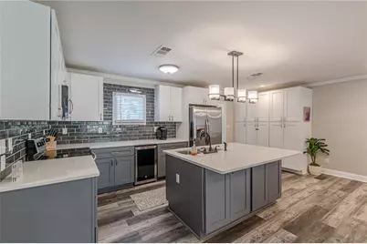 3182 Lake Avenue, Hapeville, GA 30354 - Photo 14