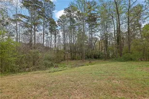 5706 Forest Pl, Acworth, GA 30102 - Photo 18