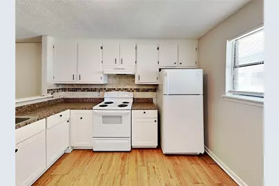 1289 Knoll Court NW, Conyers, GA 30012 - Photo 4