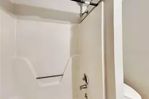 1289 Knoll Ct NW, Conyers, GA 30012 - Photo 10