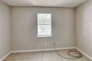 1289 Knoll Ct NW, Conyers, GA 30012 - Photo 6