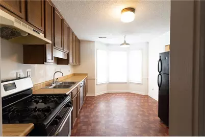 1024 Oaks Parkway SE, Smyrna, GA 30082 - Photo 4