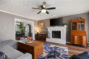 926 W Mill Trce NW, Kennesaw, GA 30152 - Photo 6