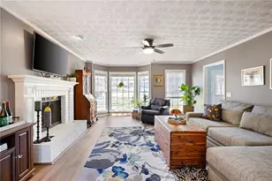 926 W Mill Trce NW, Kennesaw, GA 30152 - Photo 8