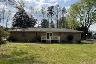 1211 W Sandtown Rd, Marietta, GA 30064 - Photo 2