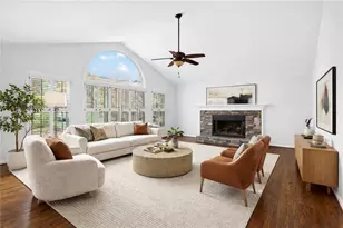 449 Coolsprings Cove, Woodstock, GA 30188 - Photo 2