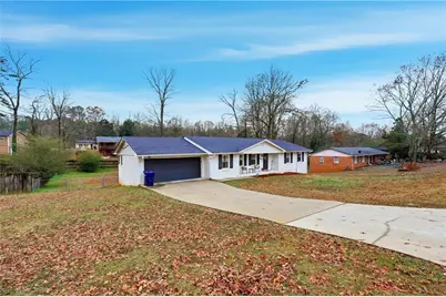 6642 Forestdale Lane, Douglasville, GA 30135 - Photo 4