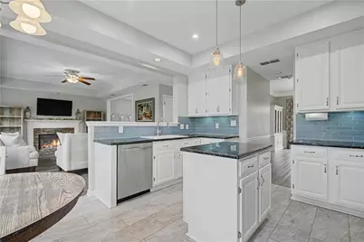 2198 Whitehall Drive NE, Marietta, GA 30066 - Photo 8