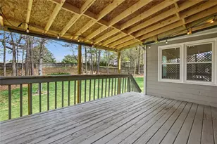 970 Chaucer Gate Ct NE, Lawrenceville, GA 30043 - Photo 14