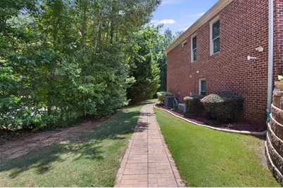 2115 Julien Overlook #2, Conyers, GA 30012 - Photo 4