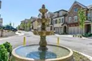 121 Via Roma, Woodstock, GA 30188 - Photo 38