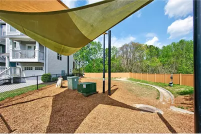 1609 Liberty Parkway NW, Atlanta, GA 30318 - Photo 14