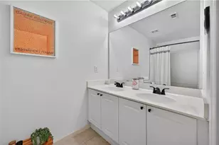 1609 Liberty Pkwy NW, Atlanta, GA 30318 - Photo 8