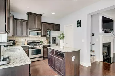 2306 Oakton Place SE, Smyrna, GA 30082 - Photo 6