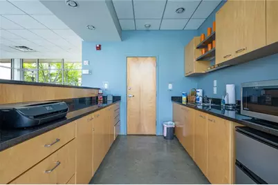 1267 Ponti Mews NW, Atlanta, GA 30318 - Photo 32