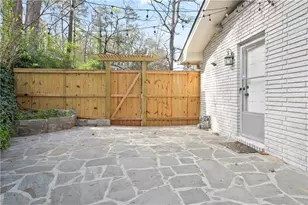 2166 Capehart Pl NE, Atlanta, GA 30345 - Photo 32