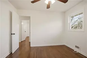 2166 Capehart Pl NE, Atlanta, GA 30345 - Photo 22