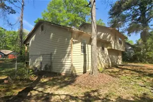 208 Fairview Point, Ellenwood, GA 30294 - Photo 4