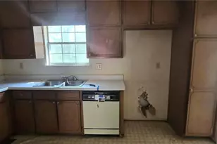 208 Fairview Point, Ellenwood, GA 30294 - Photo 12