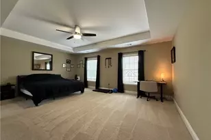 2261 Line Dr, Lawrenceville, GA 30043 - Photo 4