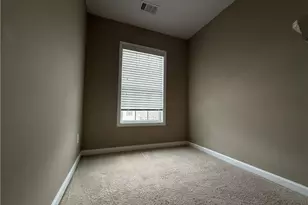 2261 Line Dr, Lawrenceville, GA 30043 - Photo 30